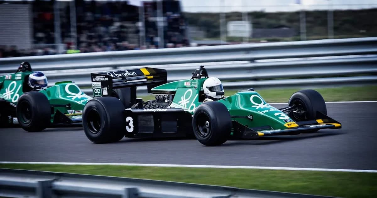 Australian Senator Calls for Investigation Into Gambling Advert's Influence