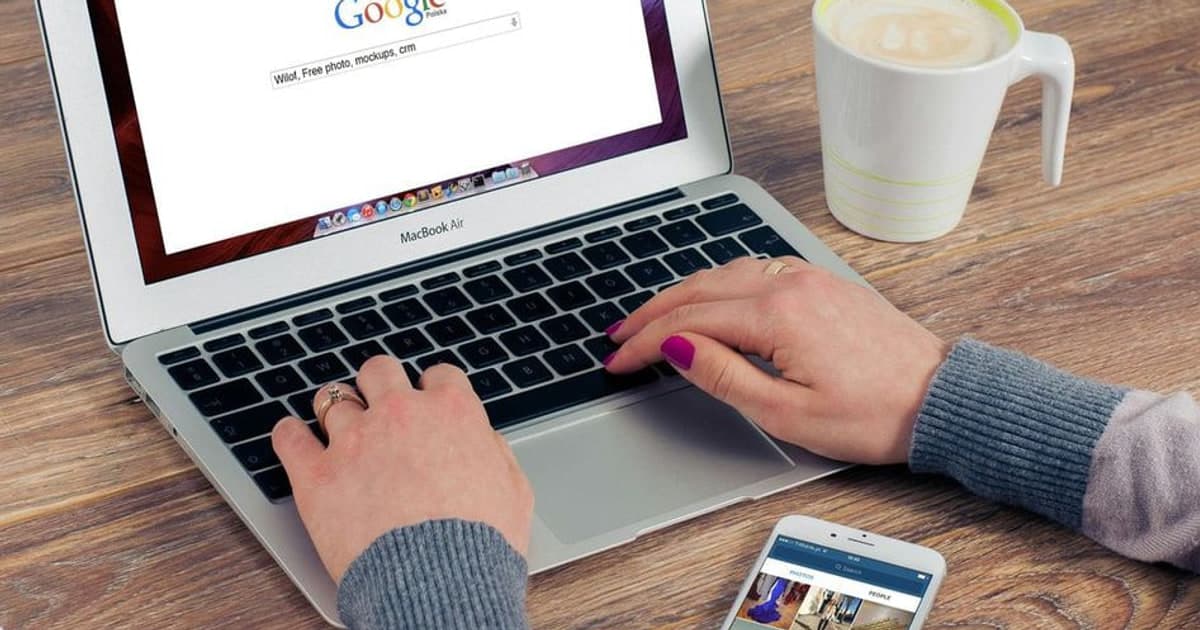 Google Ads Betting Rules Tighten After 2025 Enforcement Surge